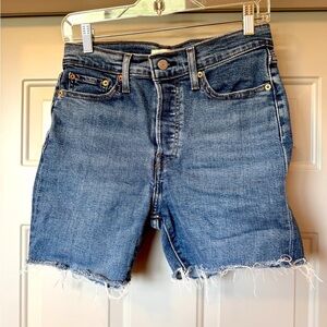 Levi Wedge Straight Button Down Shorts